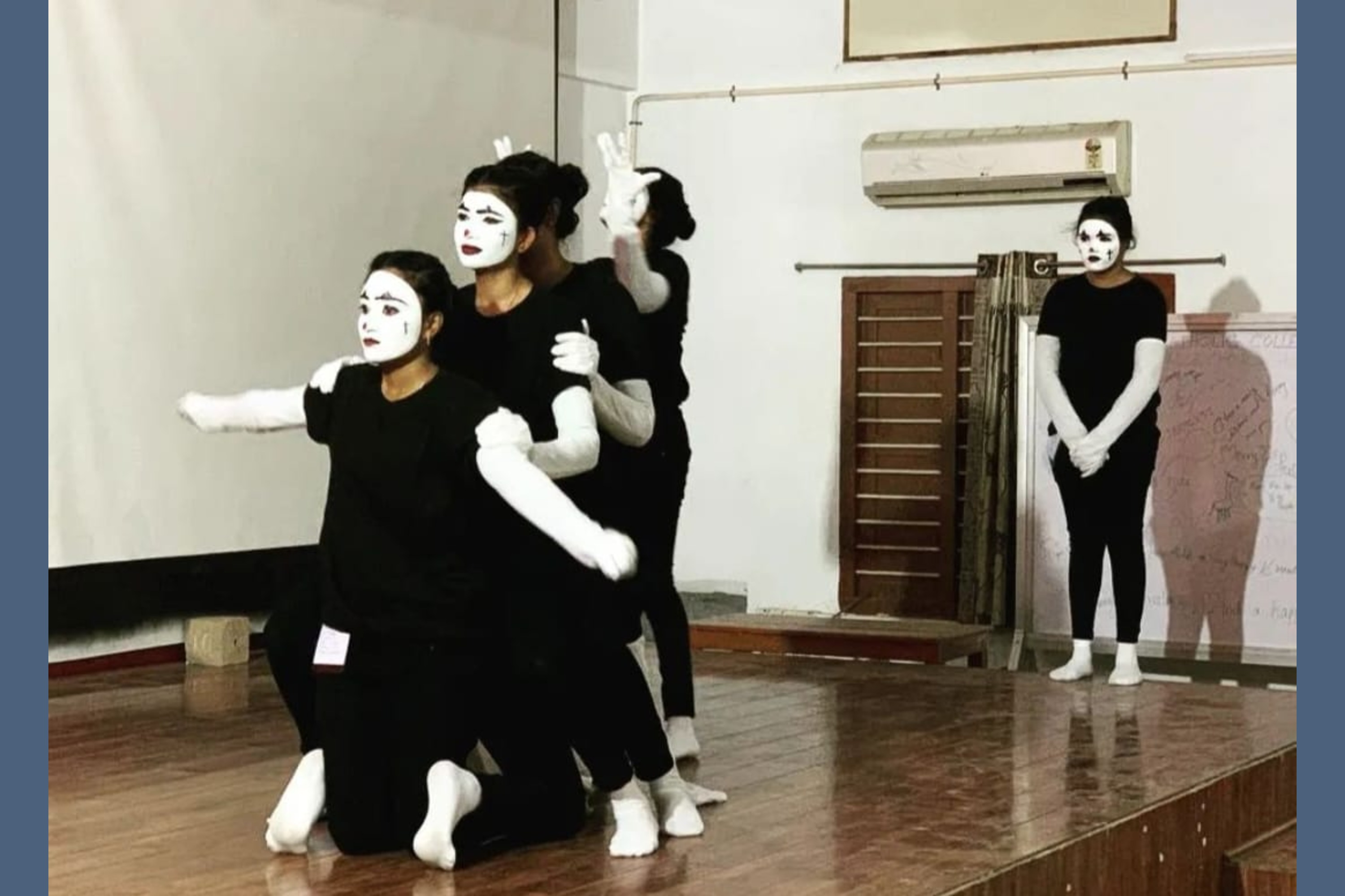 MIME Dance
